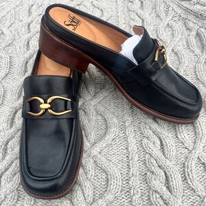 Sofft mule clog black leather